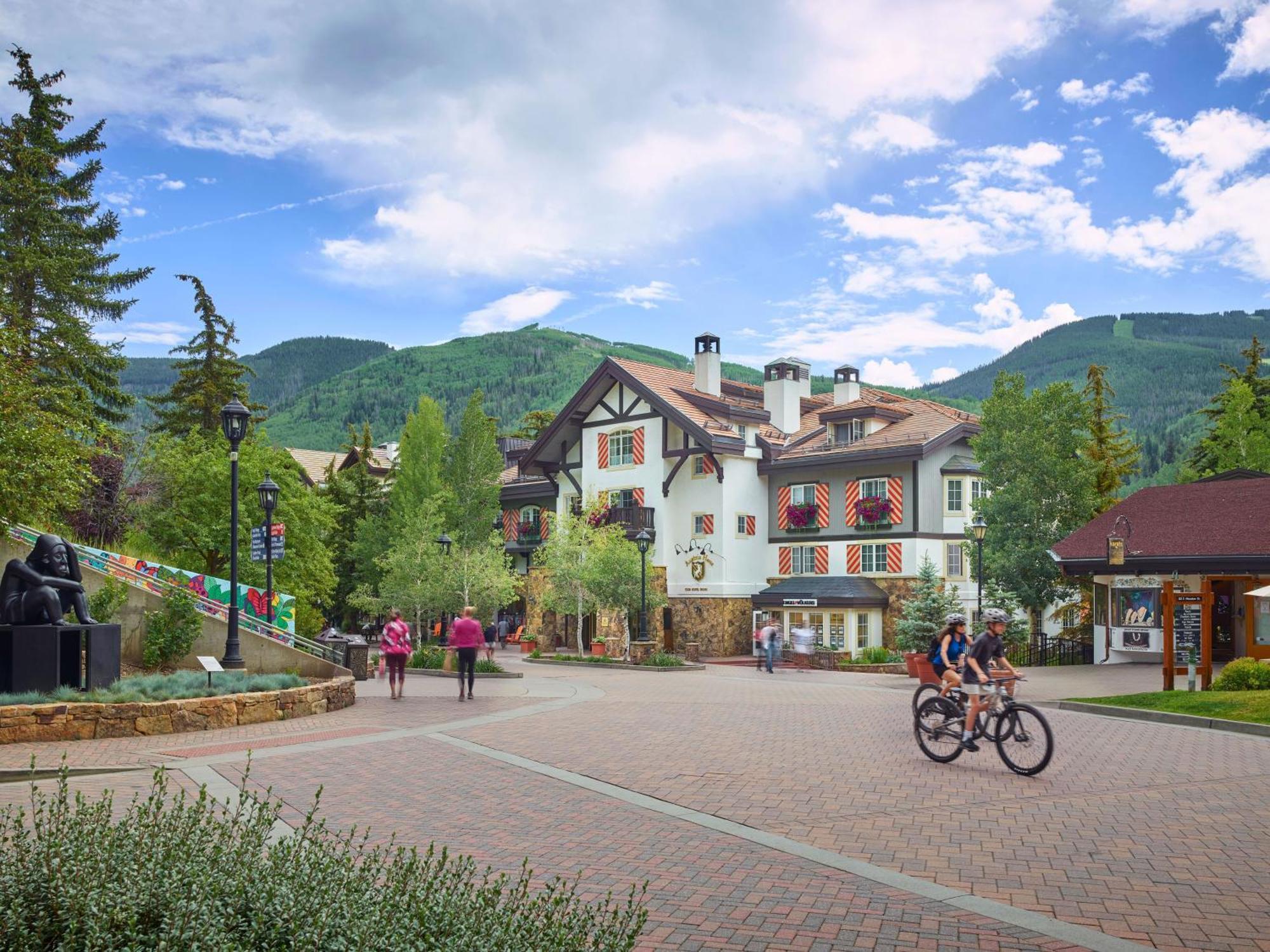 Austria Haus Hotel 3*