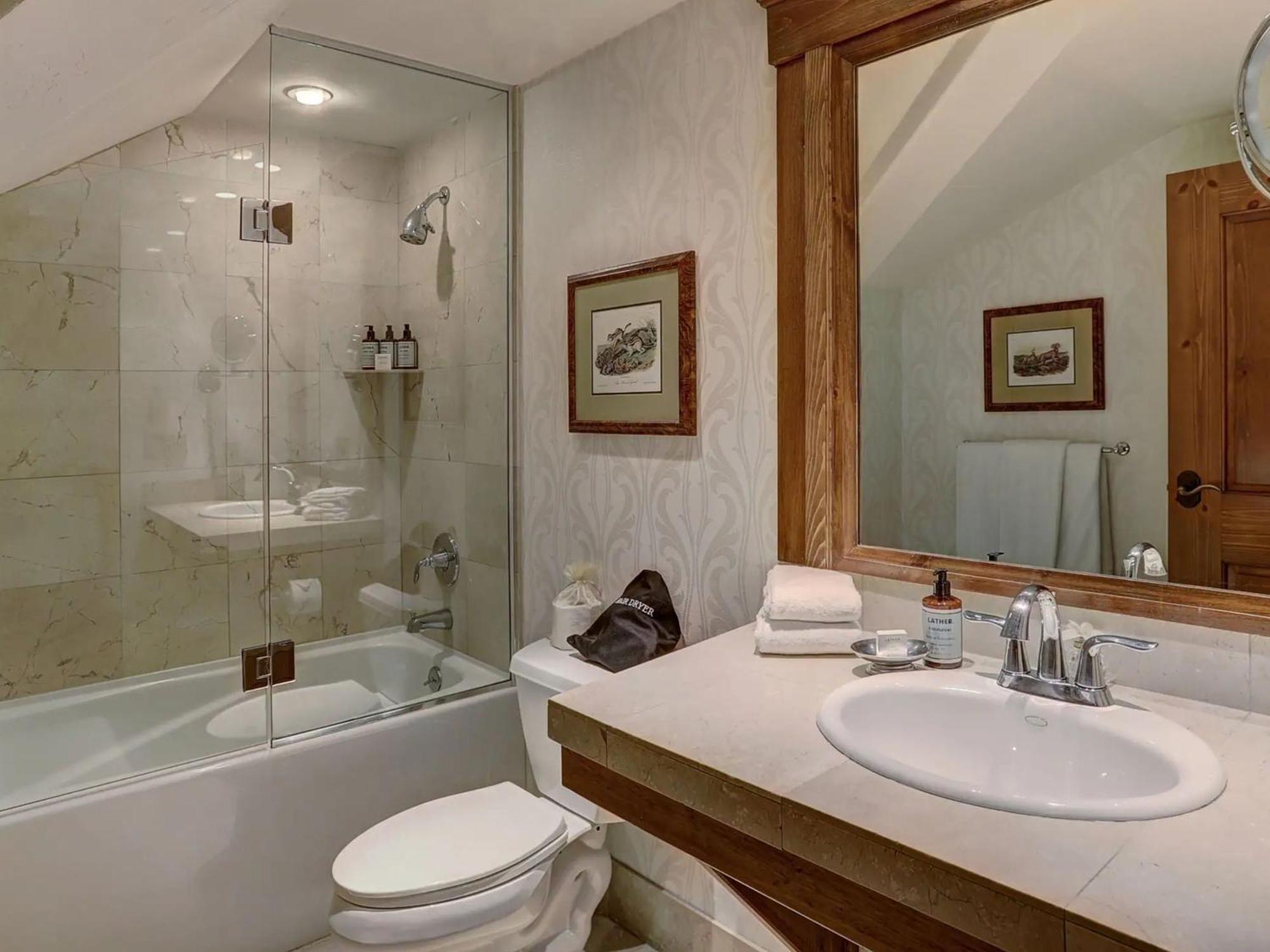 Austria Haus 3*